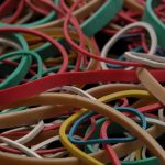 Канцелярські резинки, гумки для грошей